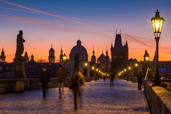 lukas_najman_ráno-na-karlově-mostě8A2708D9-2805-95DD-5DFC-CB8B55AD4CA2.jpg